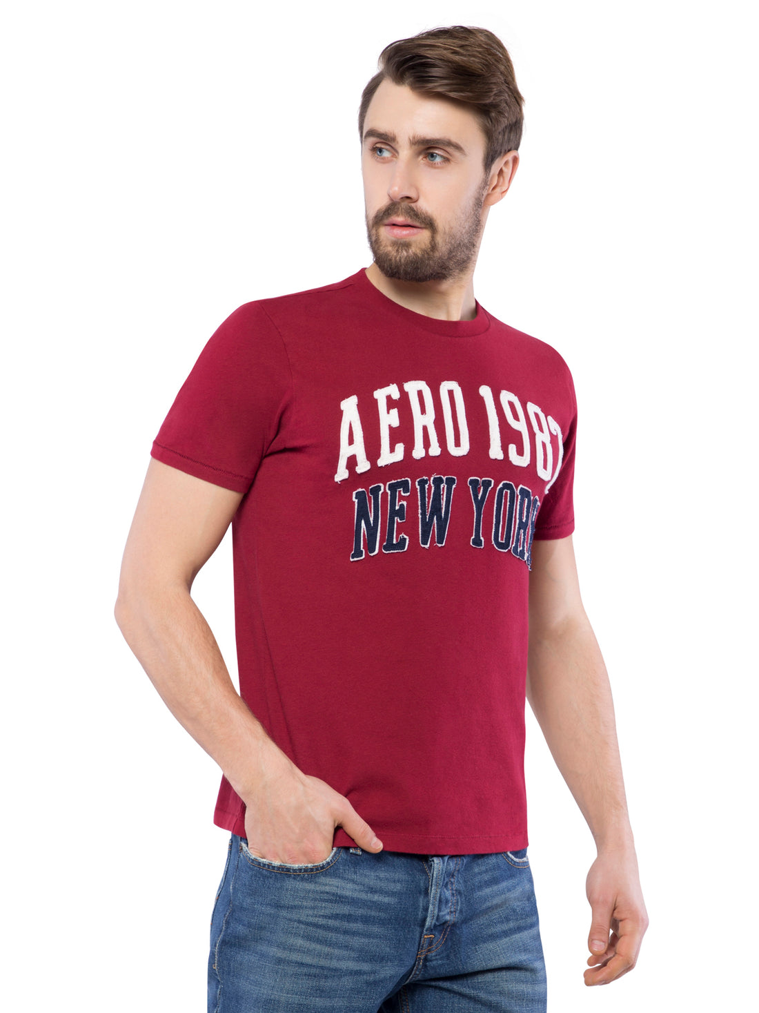 Aeropostale Men Applique Maroon Crew Neck T-Shirt